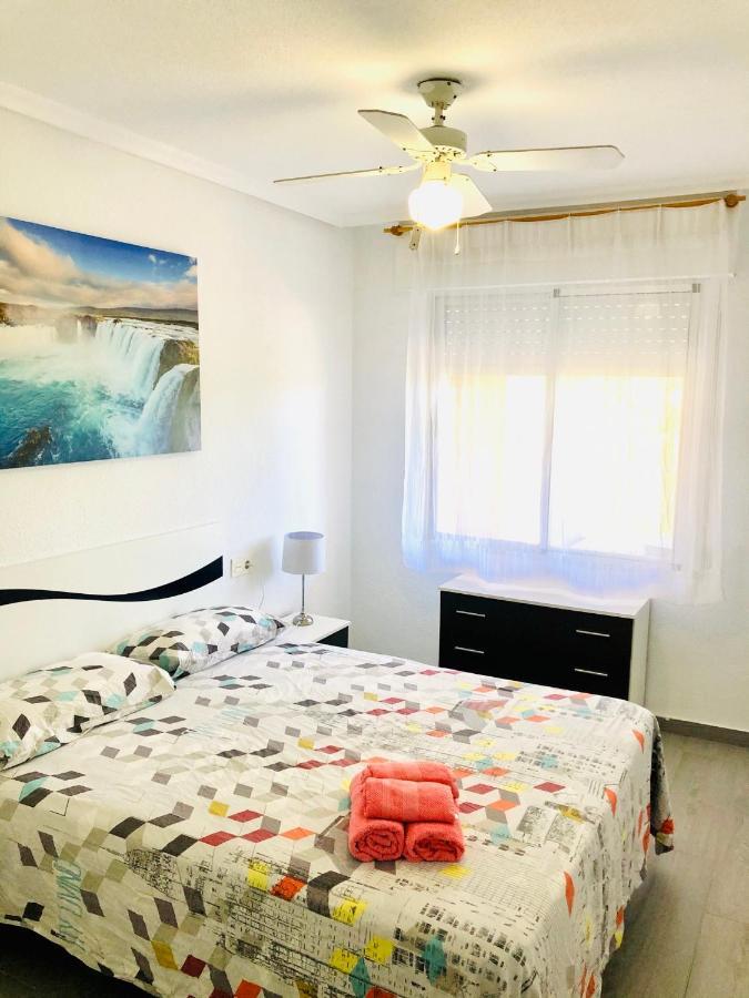 Apartamento Santa Pola"The Guitar" 300 M De La Playa Kültér fotó